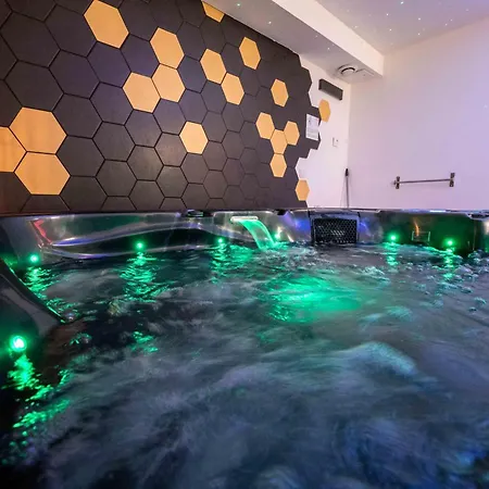 Pour Les Amoureux_val D'europe Aparthotel *